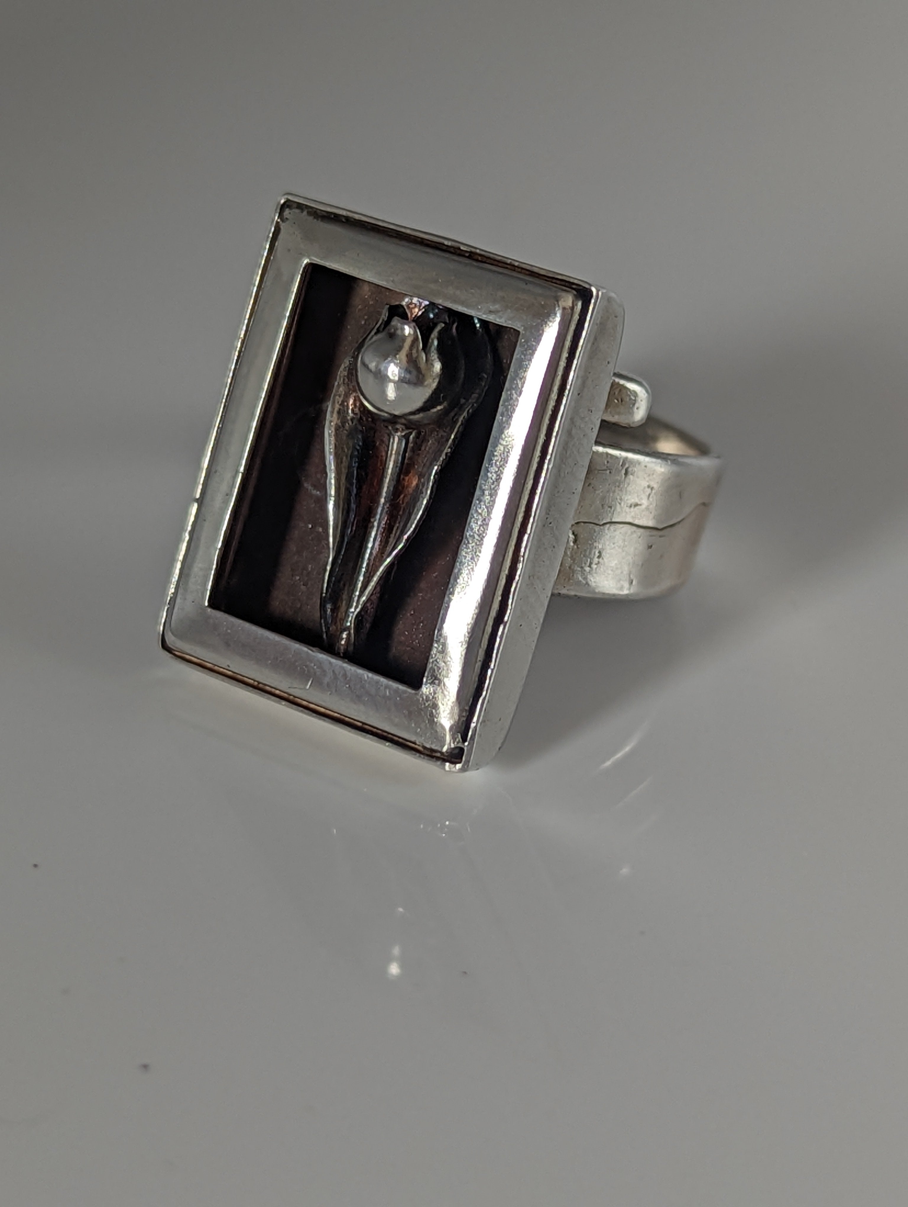Silver Steed Large Unique Rose in a Frame Silver Ring