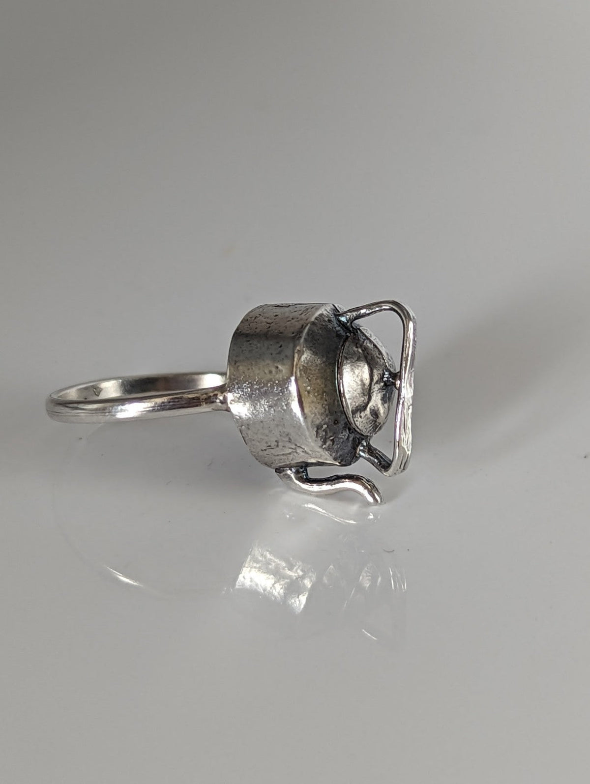 Silver Steed Teapot Silver Ring