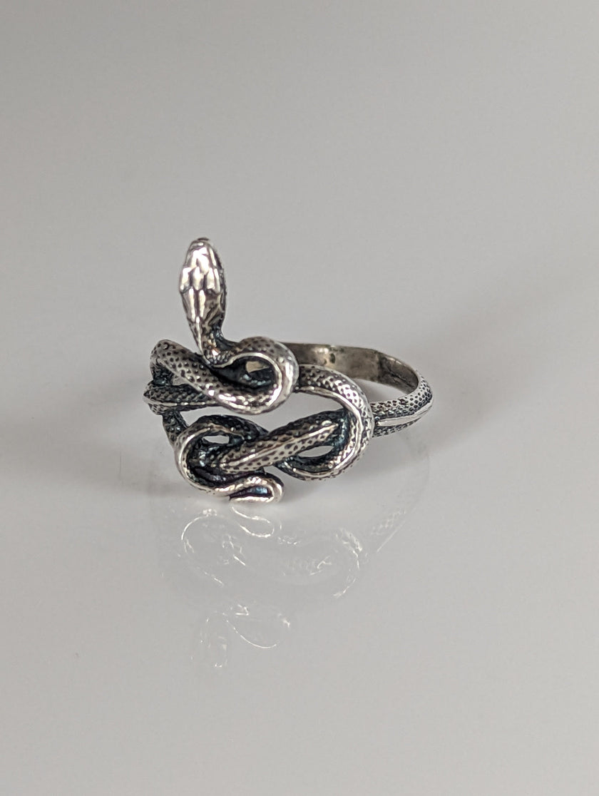 Silver Steed Snake Silver Ring