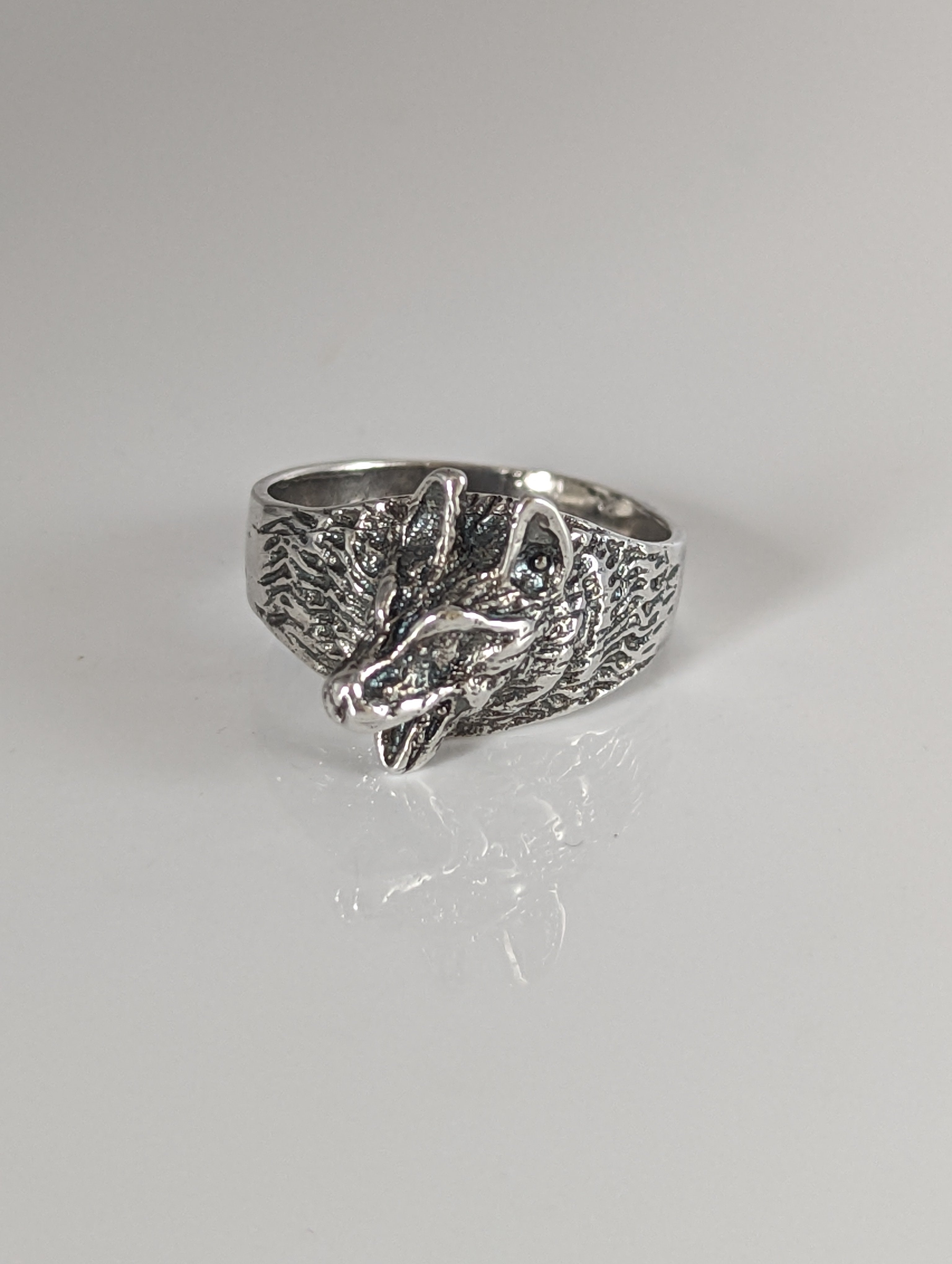 Silver Steed Wolf Silver Ring