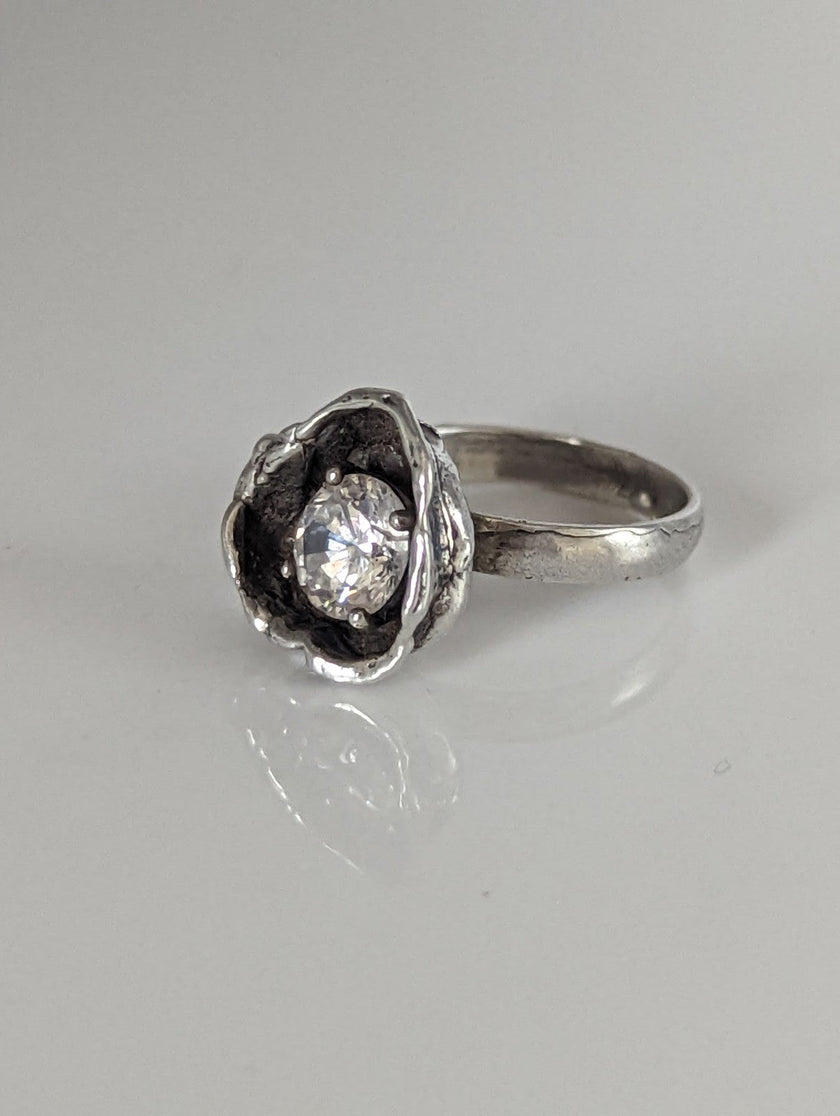 Silver Steed Large Zirconia in a Flower Silver Ring