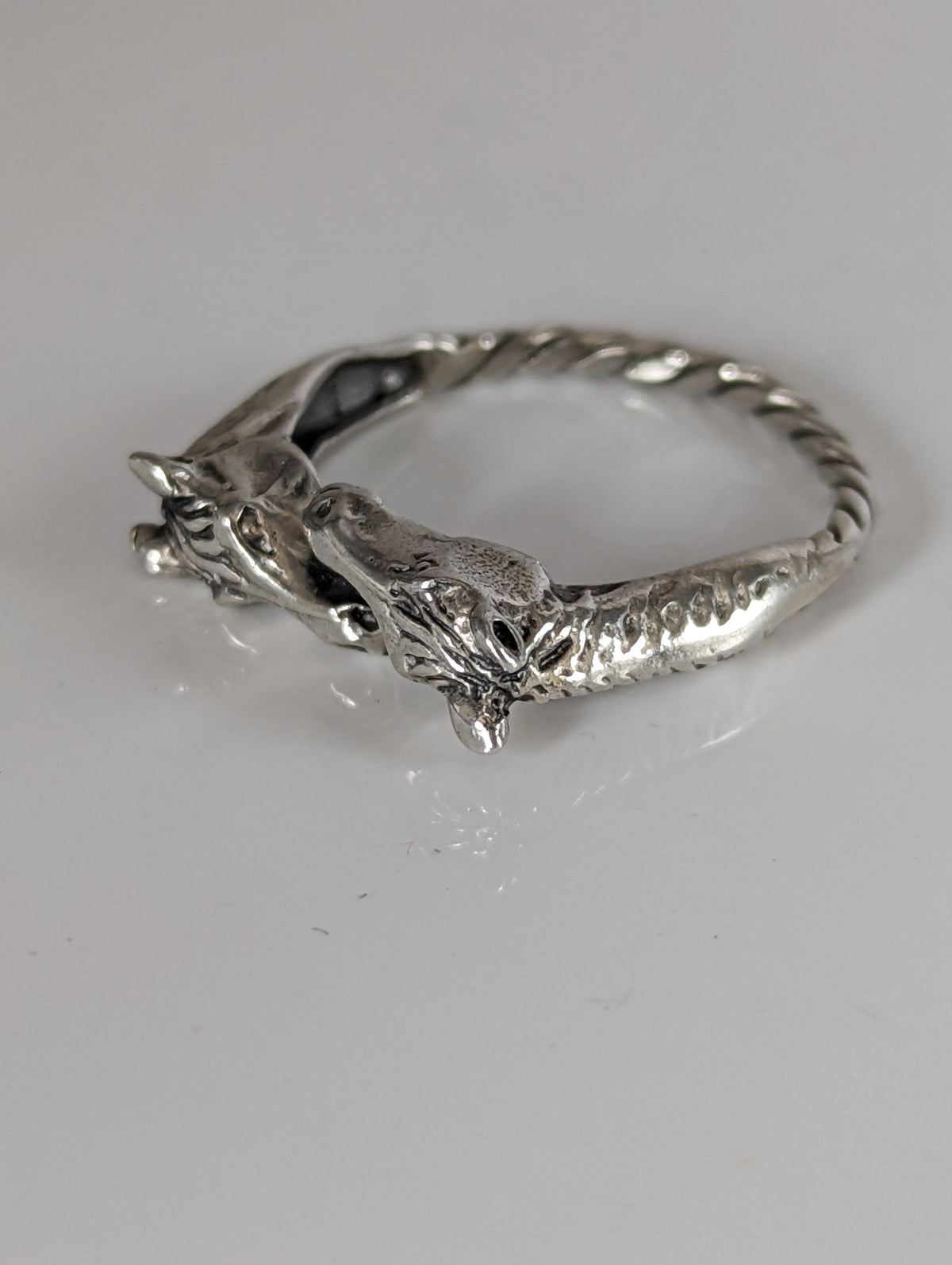 925 Silver Two Horse Heads Ring – Equestrian-Inspired Gift for Him or Her