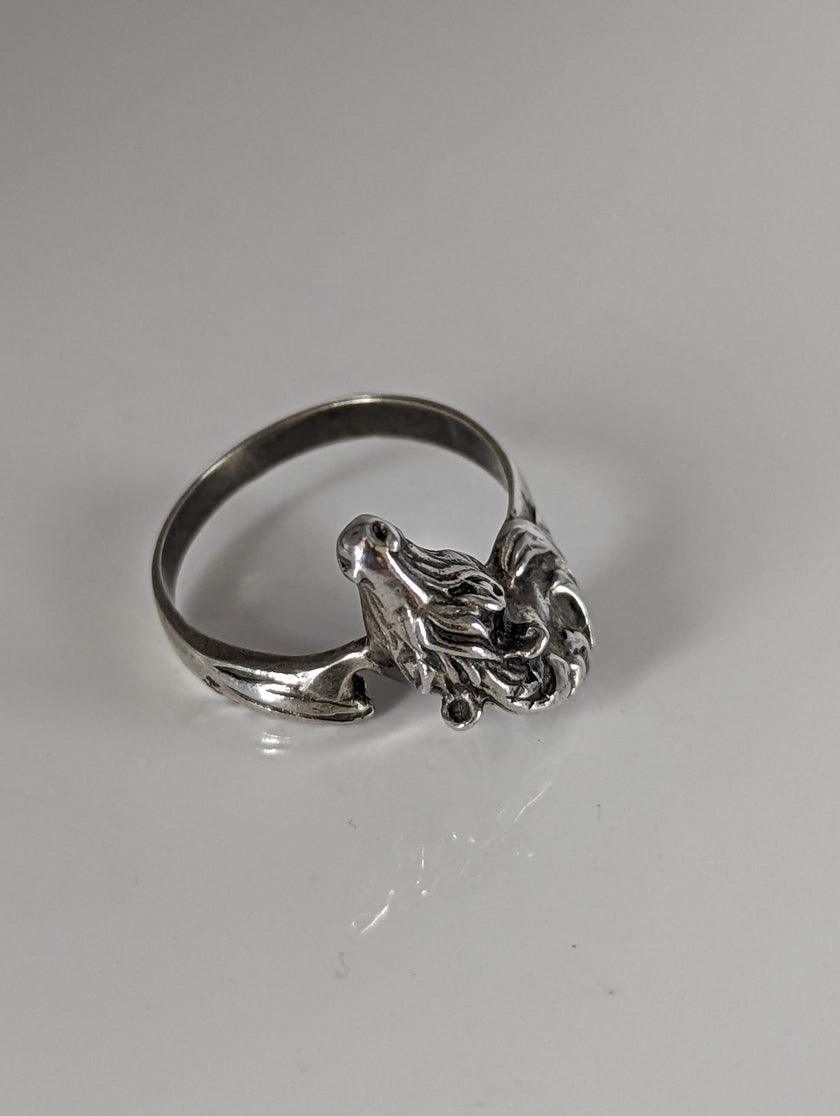 925 Silver Steed Horse Head Ring – Bold Equestrian Statement for Him or Her