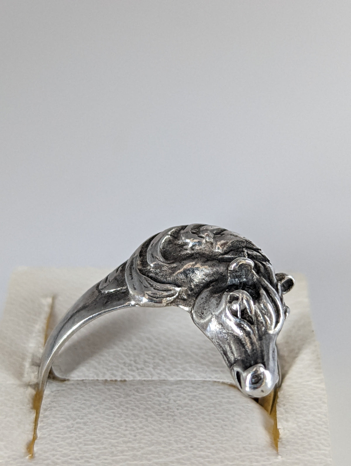 925 Silver Steed Horse Head Ring – Bold Equestrian Statement for Him or Her