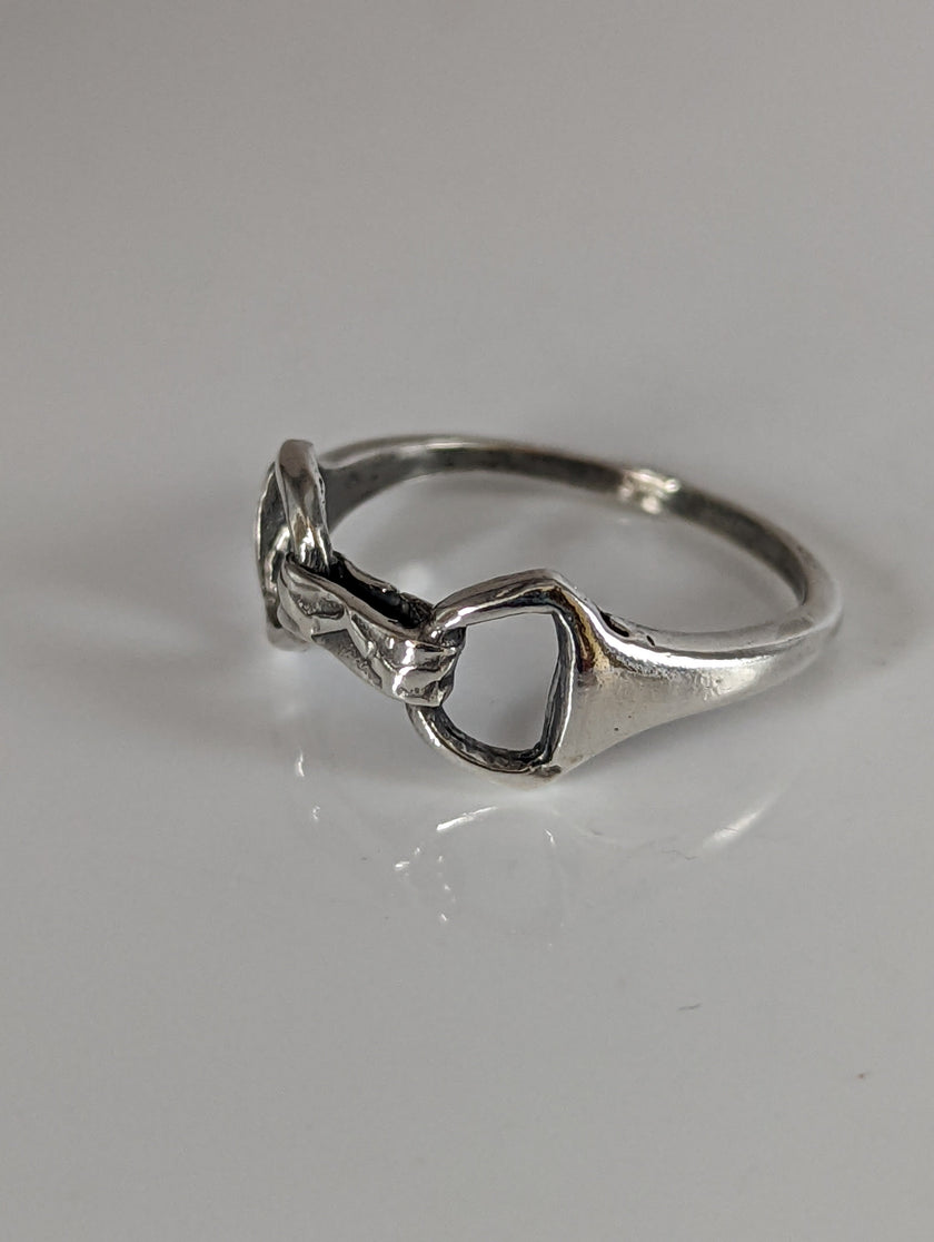 925 Silver Snaffle Bit Ring – Equestrian Jewellery for Him & Her