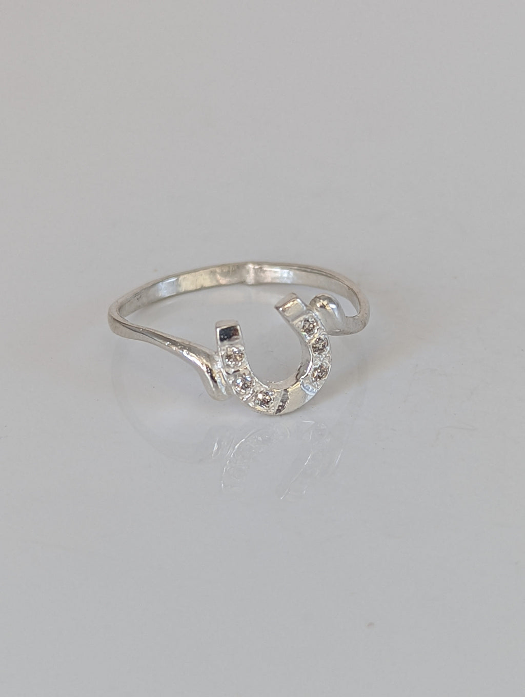 925 Silver Horseshoe Ring with Zirconia – Lucky Equestrian Gift