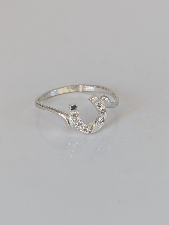 925 Silver Horseshoe Ring with Zirconia – Lucky Equestrian Gift