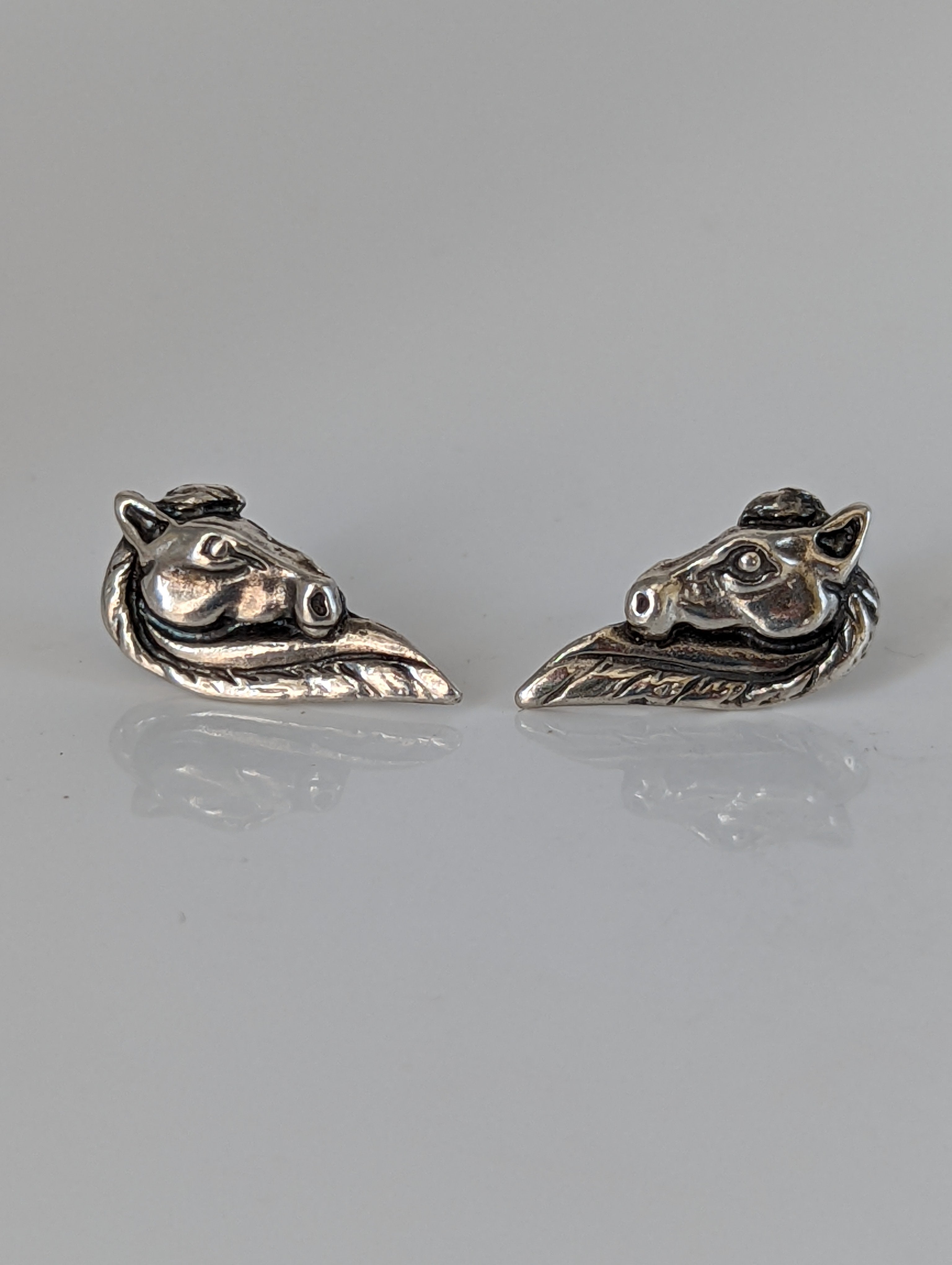 Silver Steed Long maned Horse Head Studs