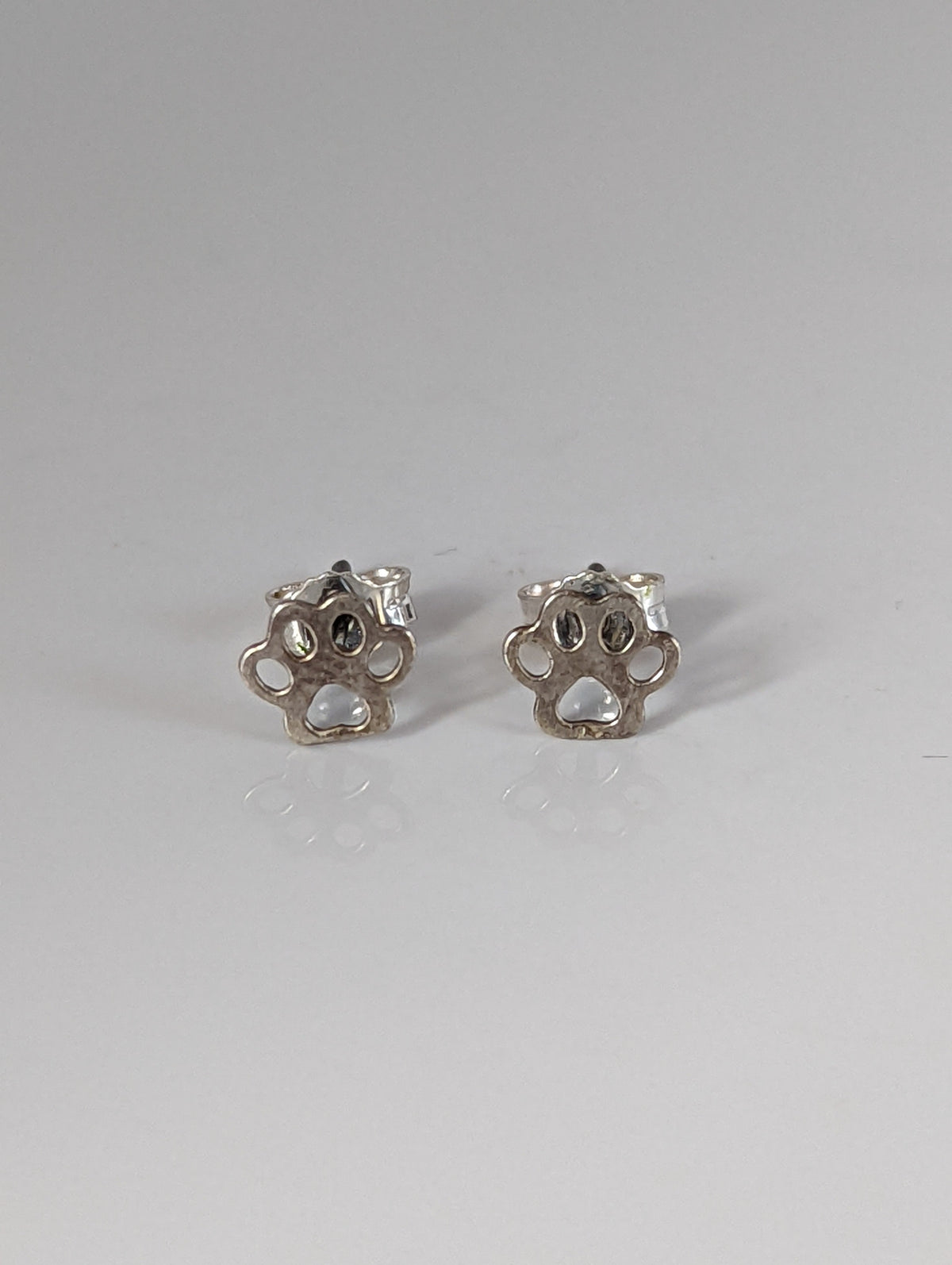 Silver Steed Silver Dog Paws 1 Stud Earrings