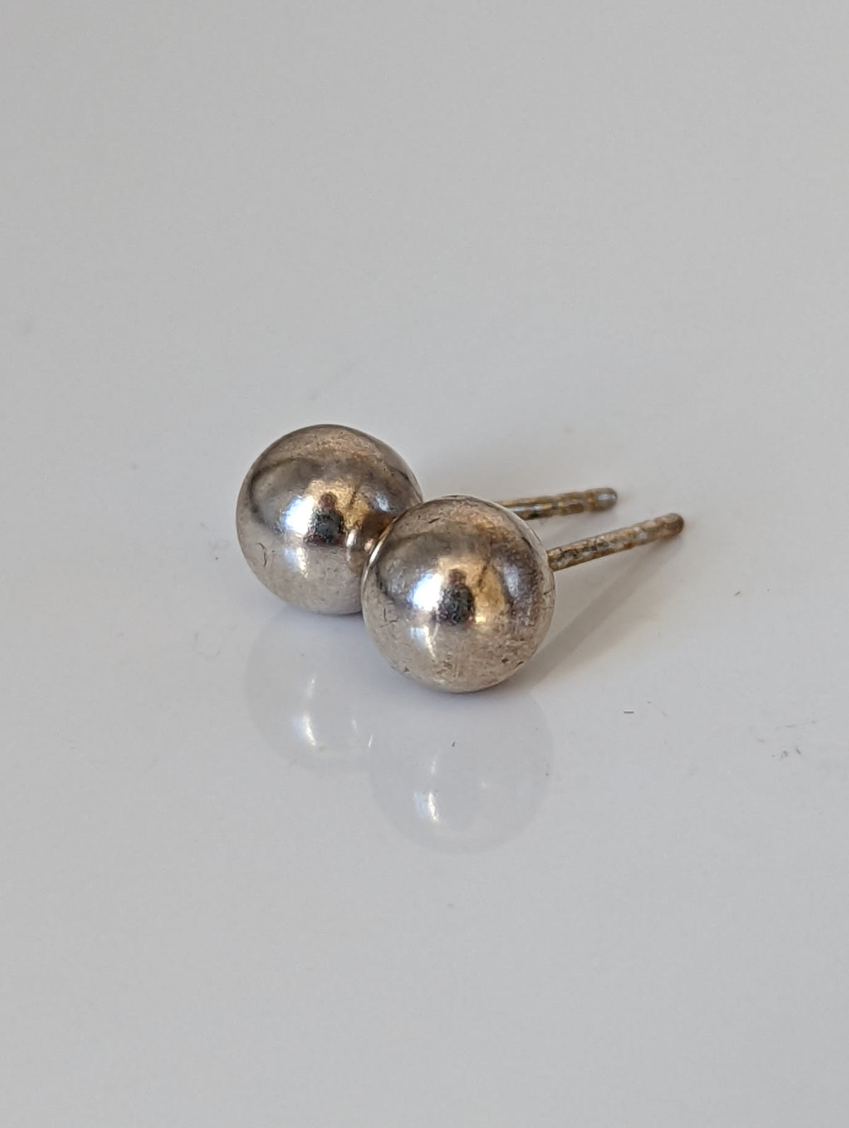 Silver Steed Balls Stud Earrings