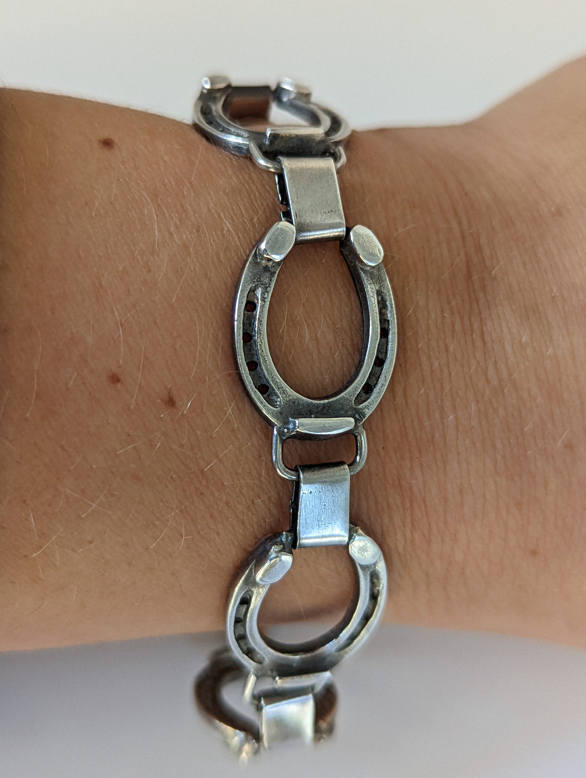 Silver Steed Horseshoe Bracelet 2