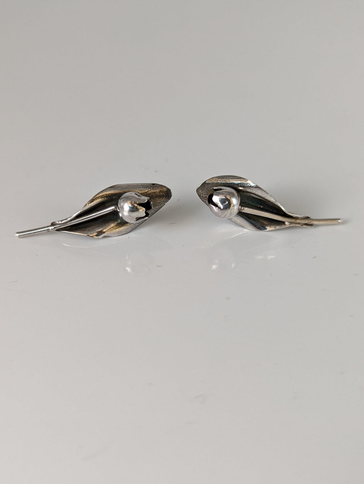 Silver Steed Tulip Stud Earrings