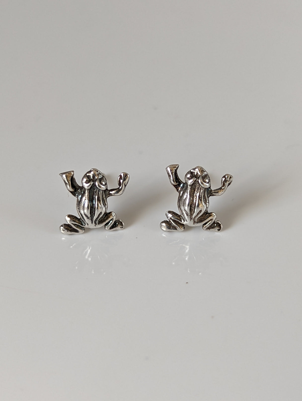 Silver Steed Leap Frog Stud Earrings