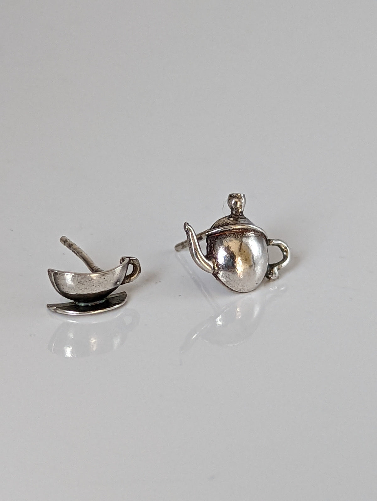 Silver Steed Tea Set Stud Earrings