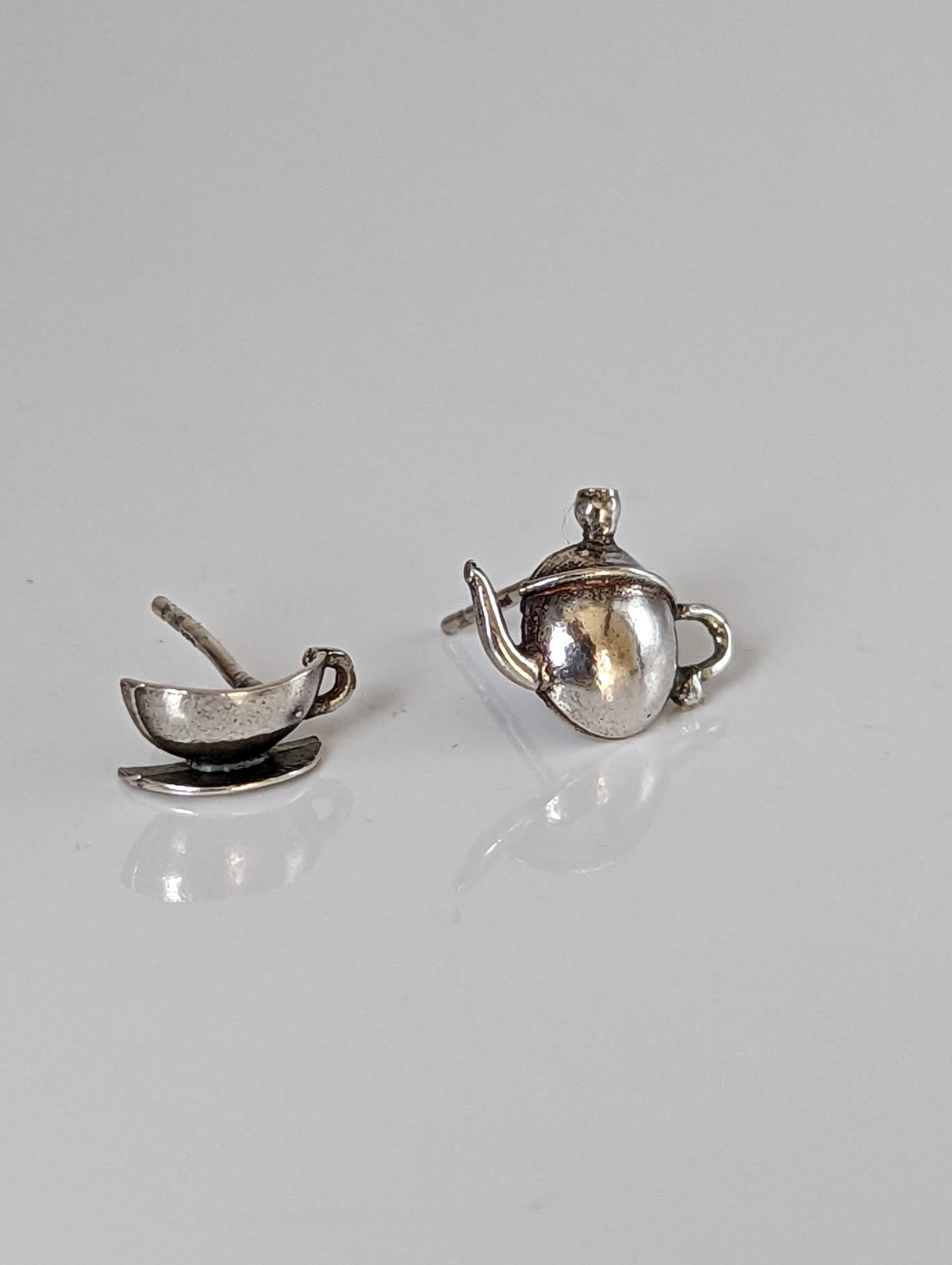 Silver Steed Tea Set Stud Earrings