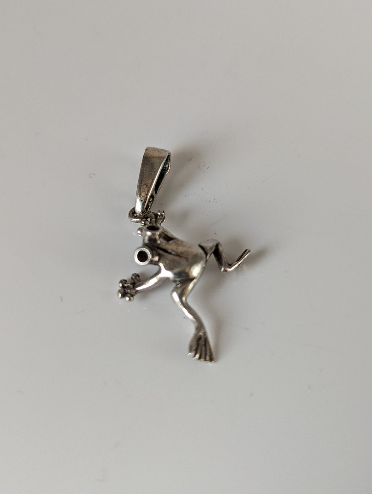 Silver Steed Jumping Frog Silver Pendant