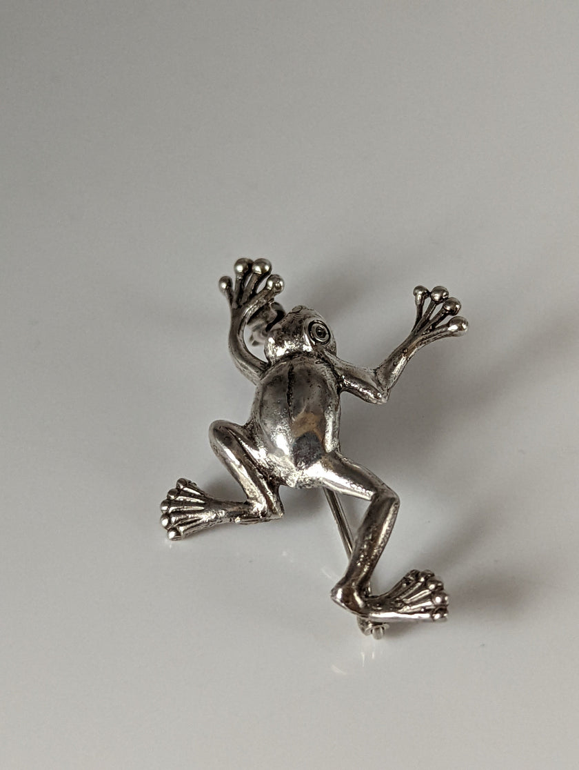 Silver Steed Leaping Frog Silver Brooch
