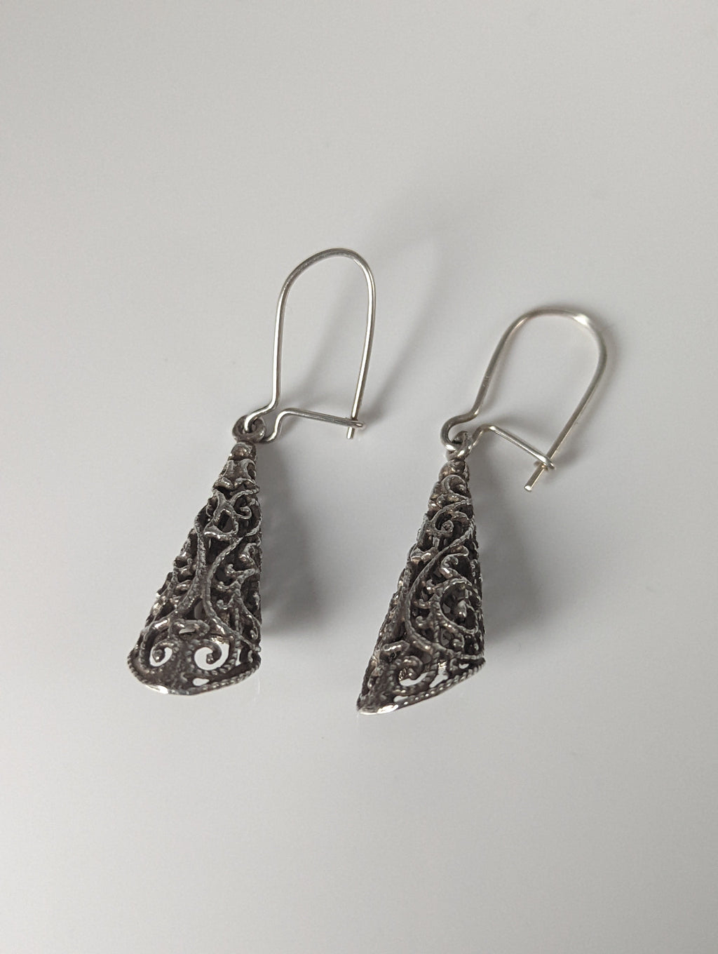 Silver Steed Filigree Cone Dropped Earrings