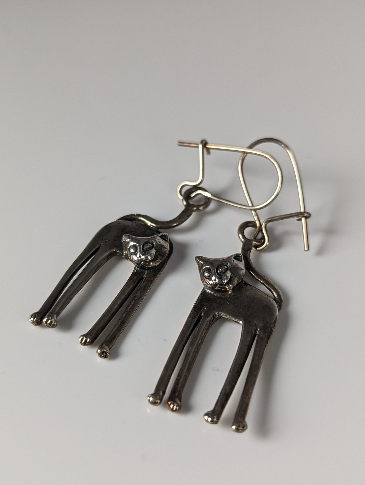 Silver Steed Long Cat Dropped Earrings