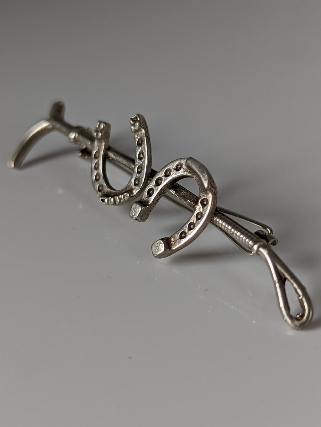 Silver Steed Double Shoe Silver Brooch / Stock Tie Pin