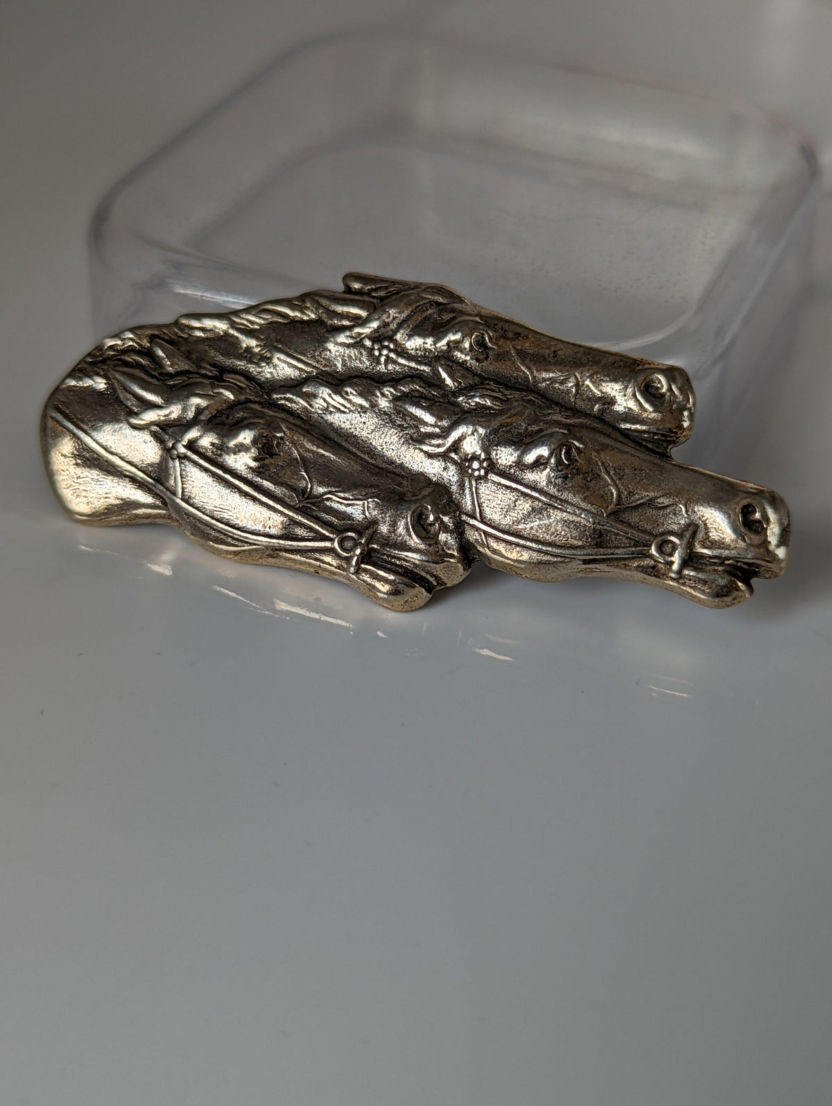 Silver Steed Three Head Racing Thoroughbreds Brooch / Stock Tie Pin