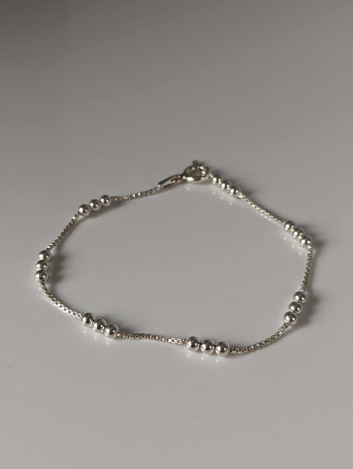Silver Steed Delicate Ball Silver Bracelet