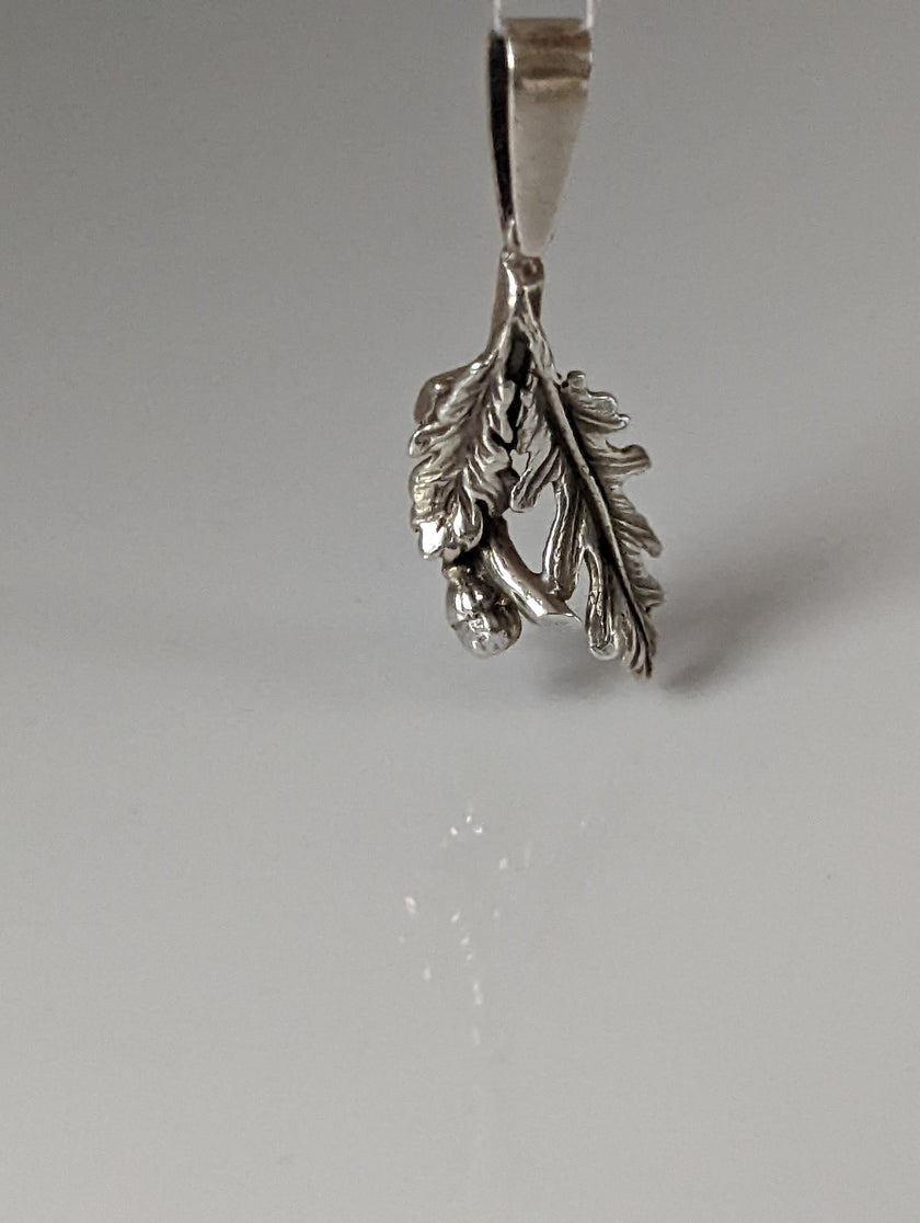 Silver Steed Oak Leaf Silver Pendant