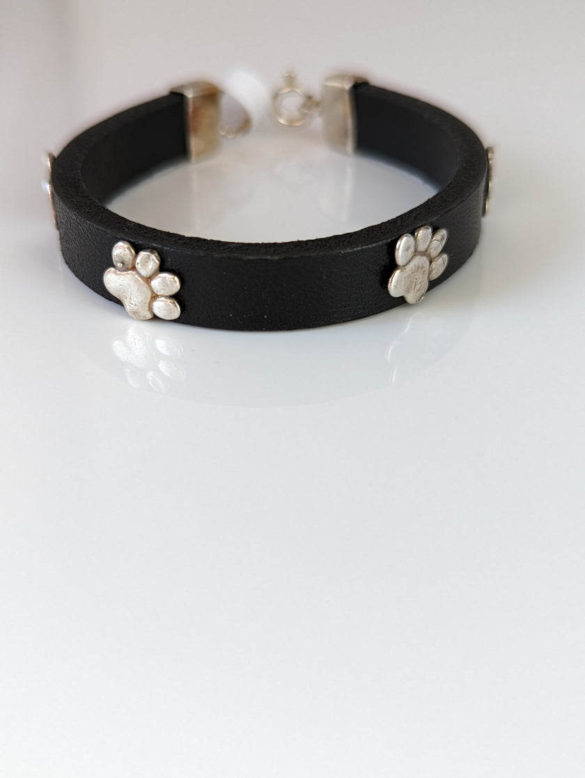 Silver Steed Paw Print Leather Bracelet