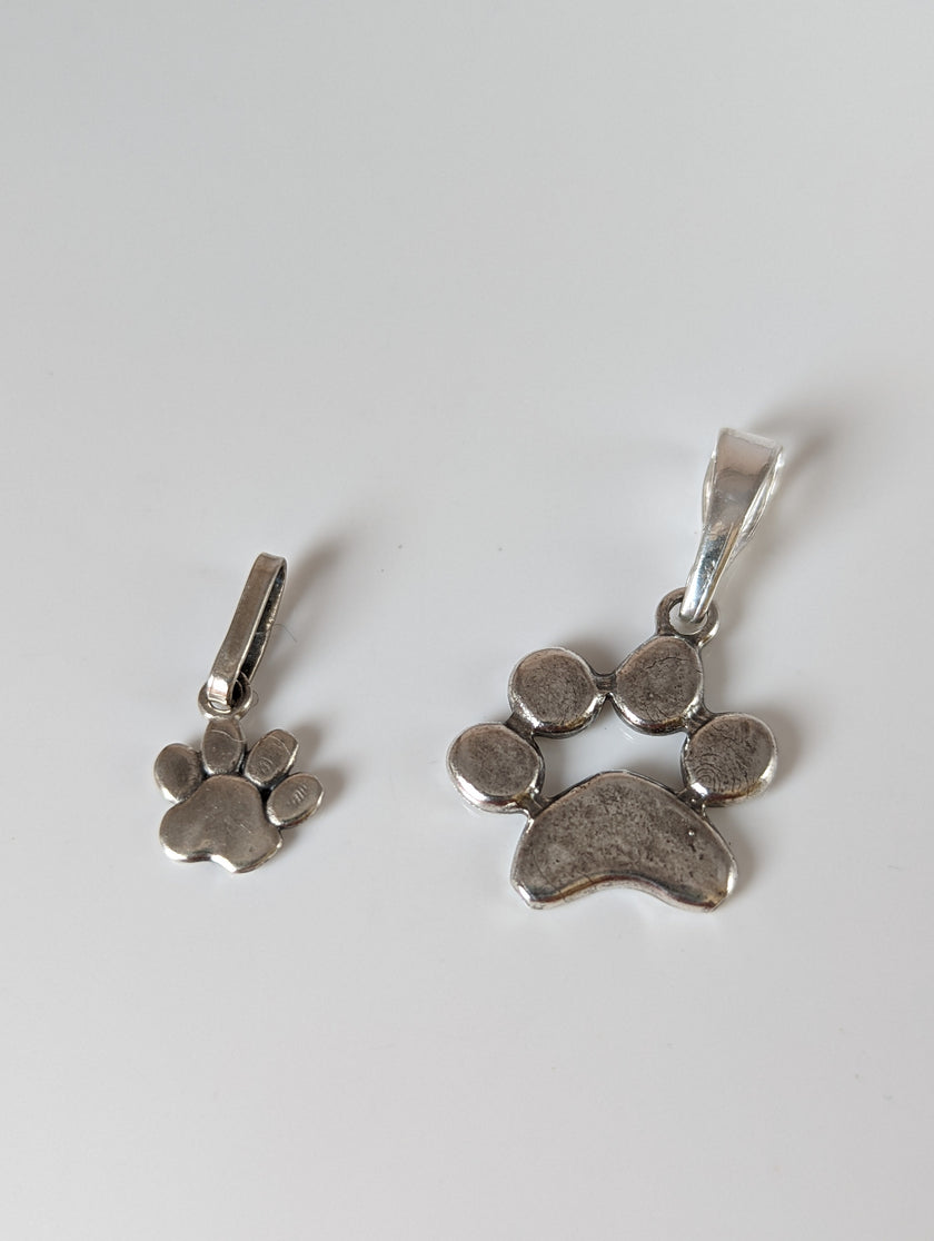Silver Steed Paw Print Silver Pendant