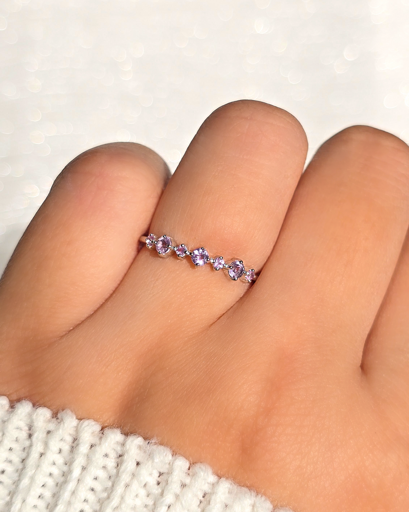 Bague demi-éternité empilable saphir rose et améthyste en argent sterling
