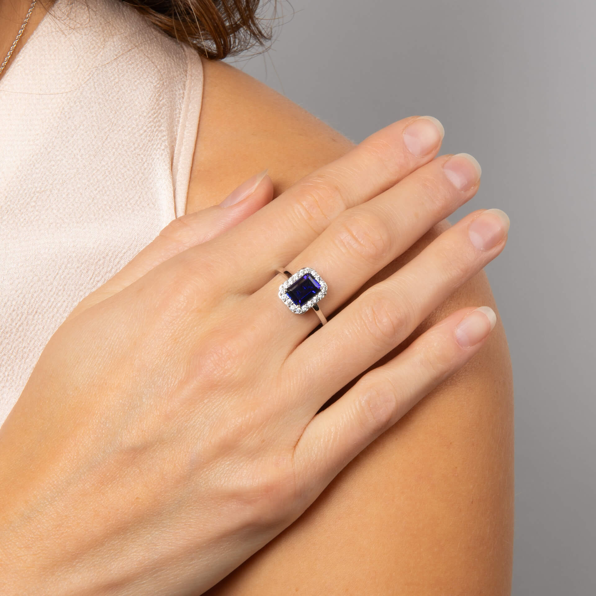 Diamonfire Geometric Halo Ring