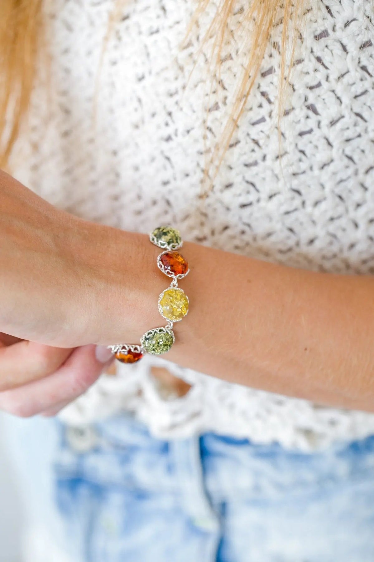 Bracciale di ambra a caramella rotonda