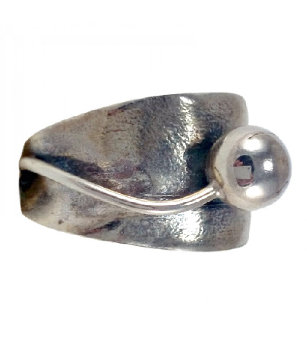 Silver Steed One Round Bud Ring