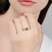 Anello con topazio verde e tormalina verde in argento sterling