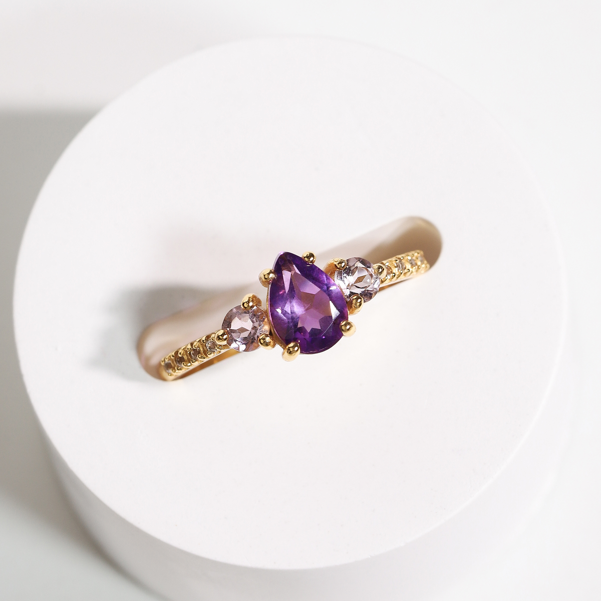 Amethist en Lavendel Amethist Ring in 18k Goud Vermeil