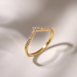 Anillo de eternidad curvado Wishbone en vermeil de oro de 18k