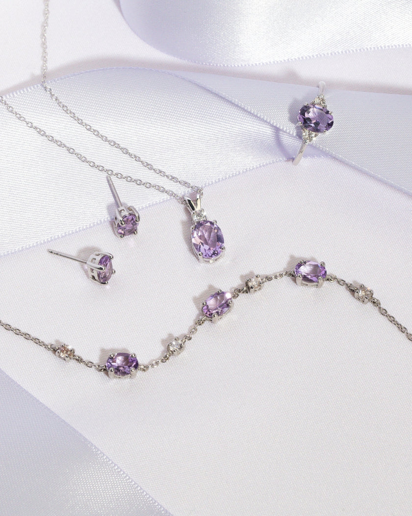 Lavender Amethyst Oval Stud Earrings in Sterling Silver