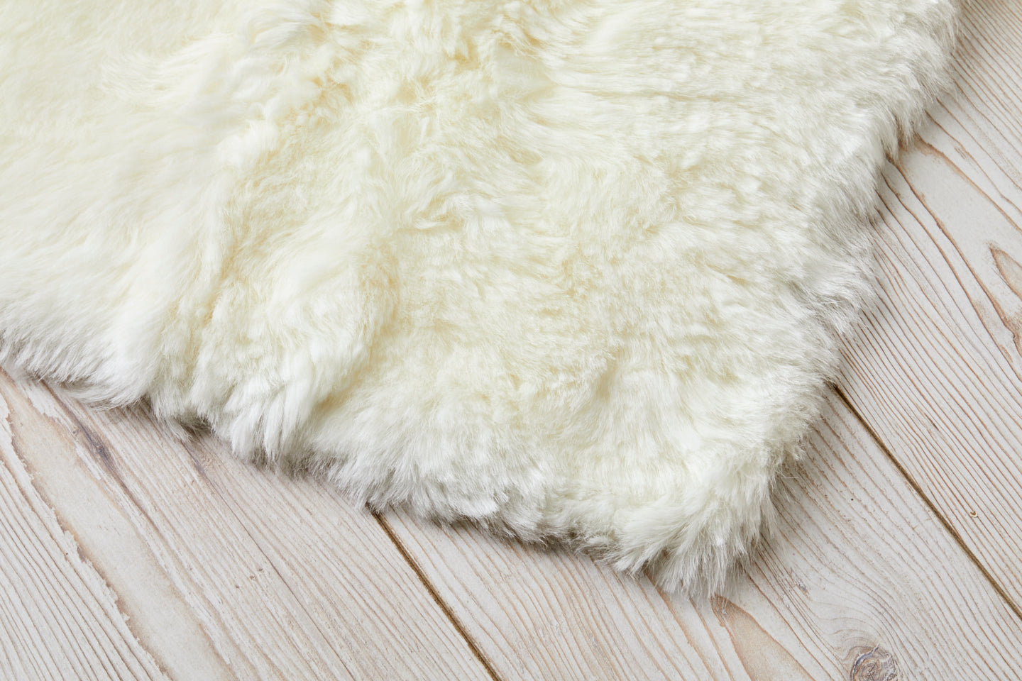Ivory Shearling Yoga Mat - Quiet Luxury. Free next day UK shipping and Luxury Gift Box.