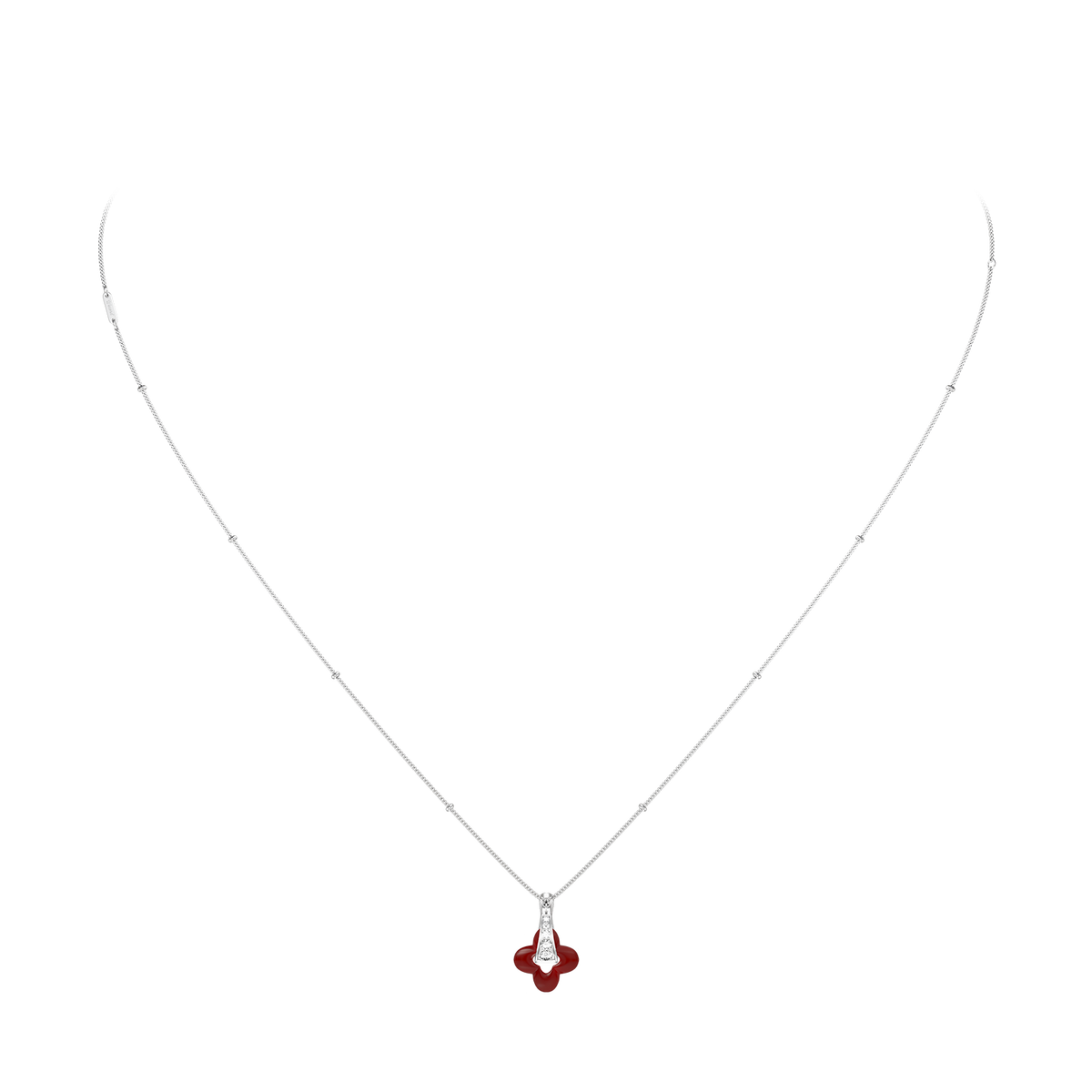 Silver Clover Necklace