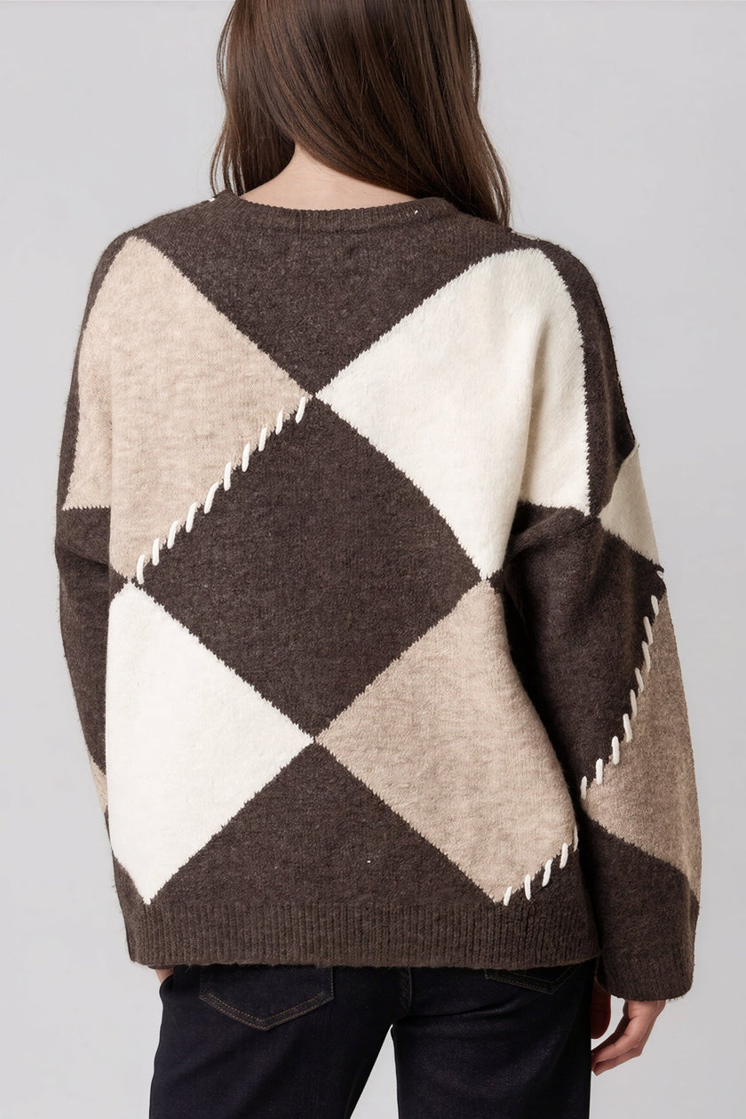 Brun argyle-genser i ullblanding