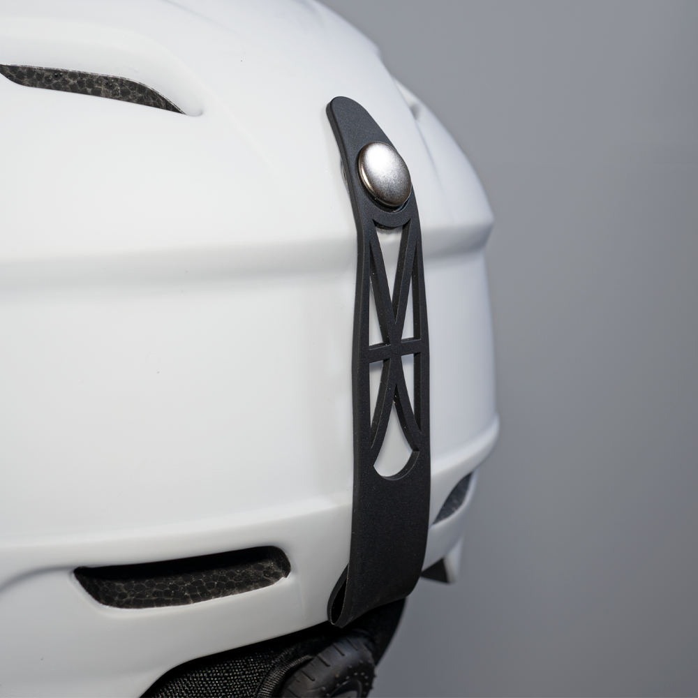Daytona Carver Ski Helmet - Adjustable Ski Helmet for Men, Women & Youth - Dull Chalk White with Anti-Fog Visor