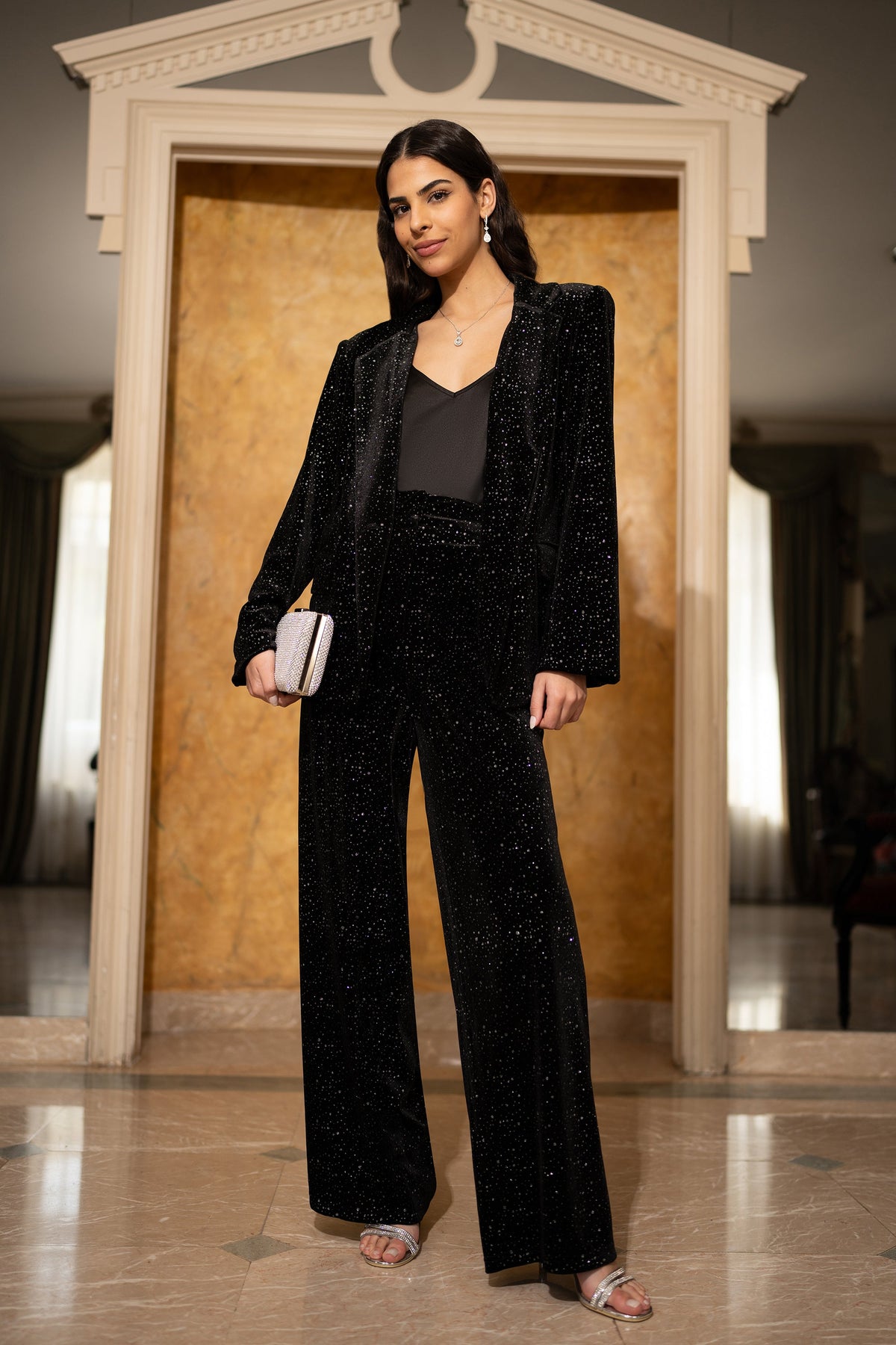 Blazer oversize scintillant en velours noir Yumi