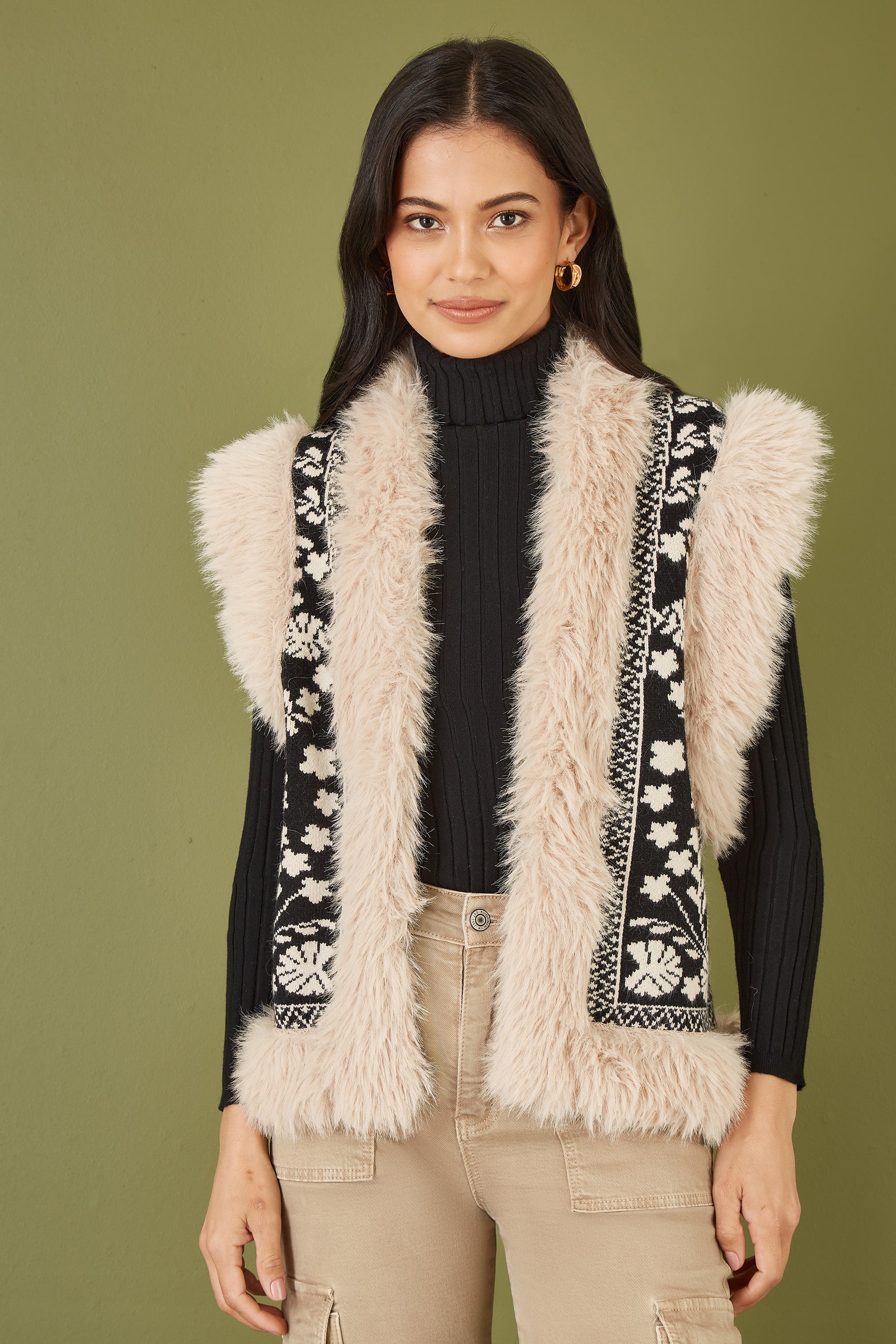 Yumi Cream Knitted Folk Fur Trimmed Gilet