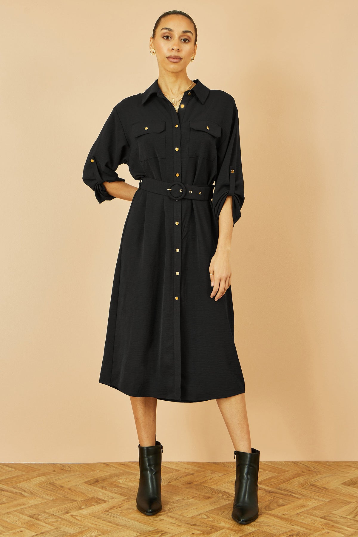 Yumi Black Stretch Midi Shirt Dress
