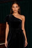 Yumi Midikleid mit schwarzem Samt und einem Träger