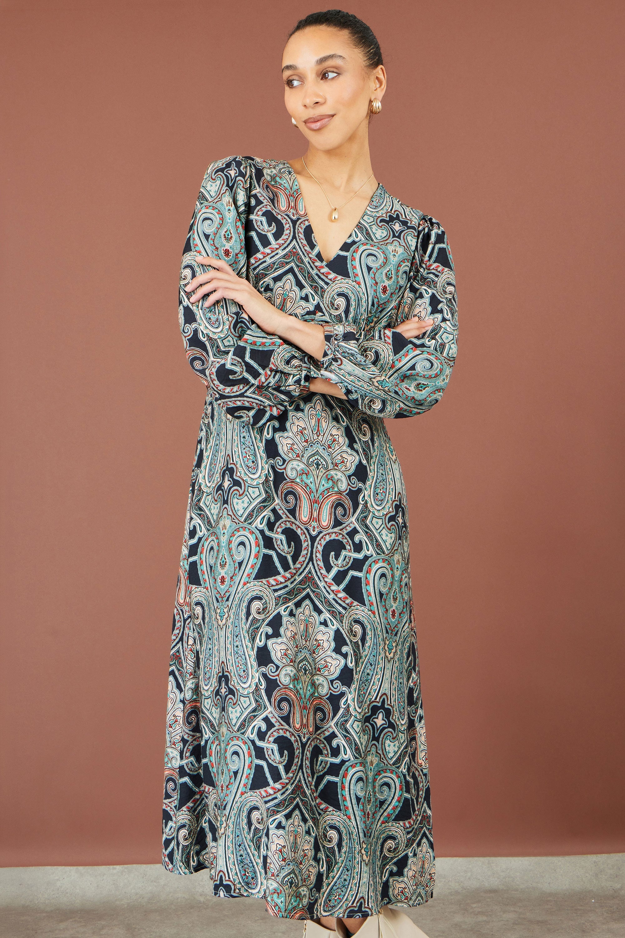 Yumi Green Paisley Print Midi Dress