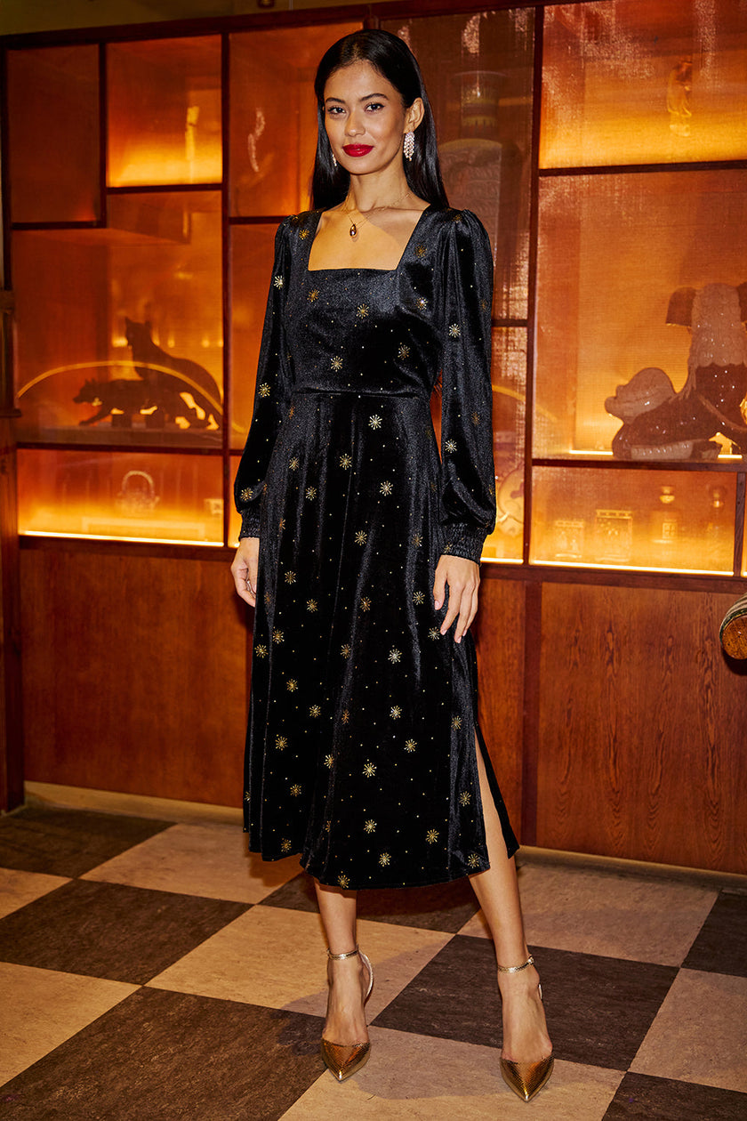 Yumi Black Velvet Midi Dress With Starburst Foil Print