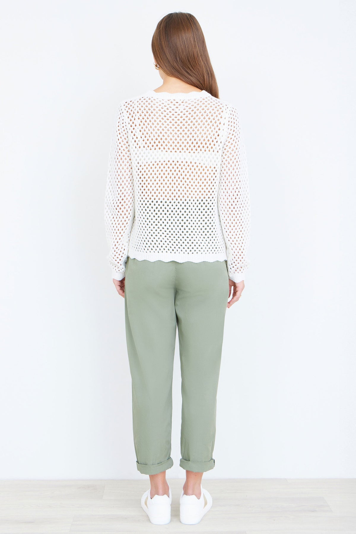 Yumi White Flower Crochet Jumper
