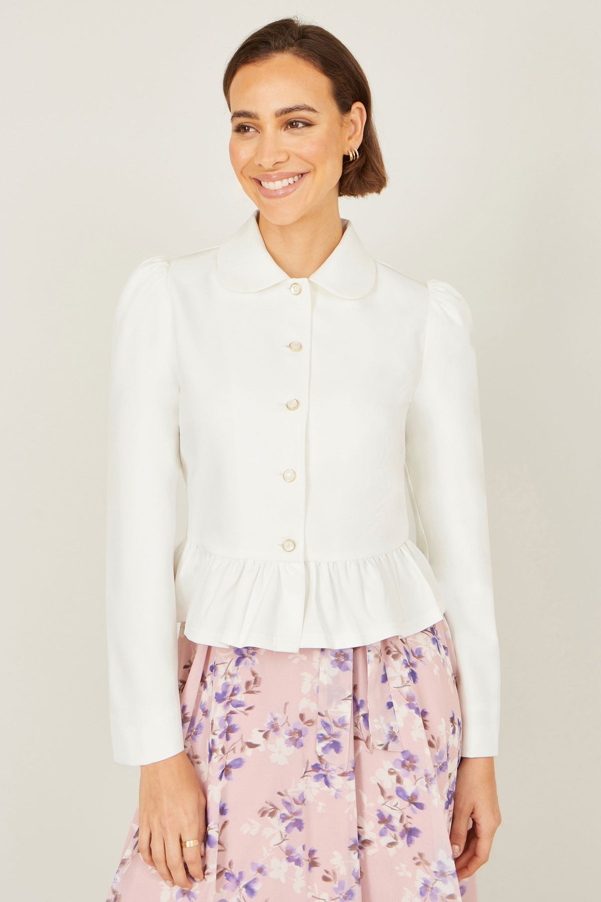 Yumi White Peplum Fitted Jacket