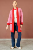 Yumi Strickjacke mit Kontrastdetails in Pink